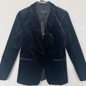 Banana Republic black blazer NWT